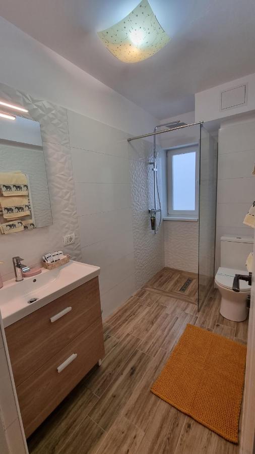 Central Residence 巴克乌 外观 照片
